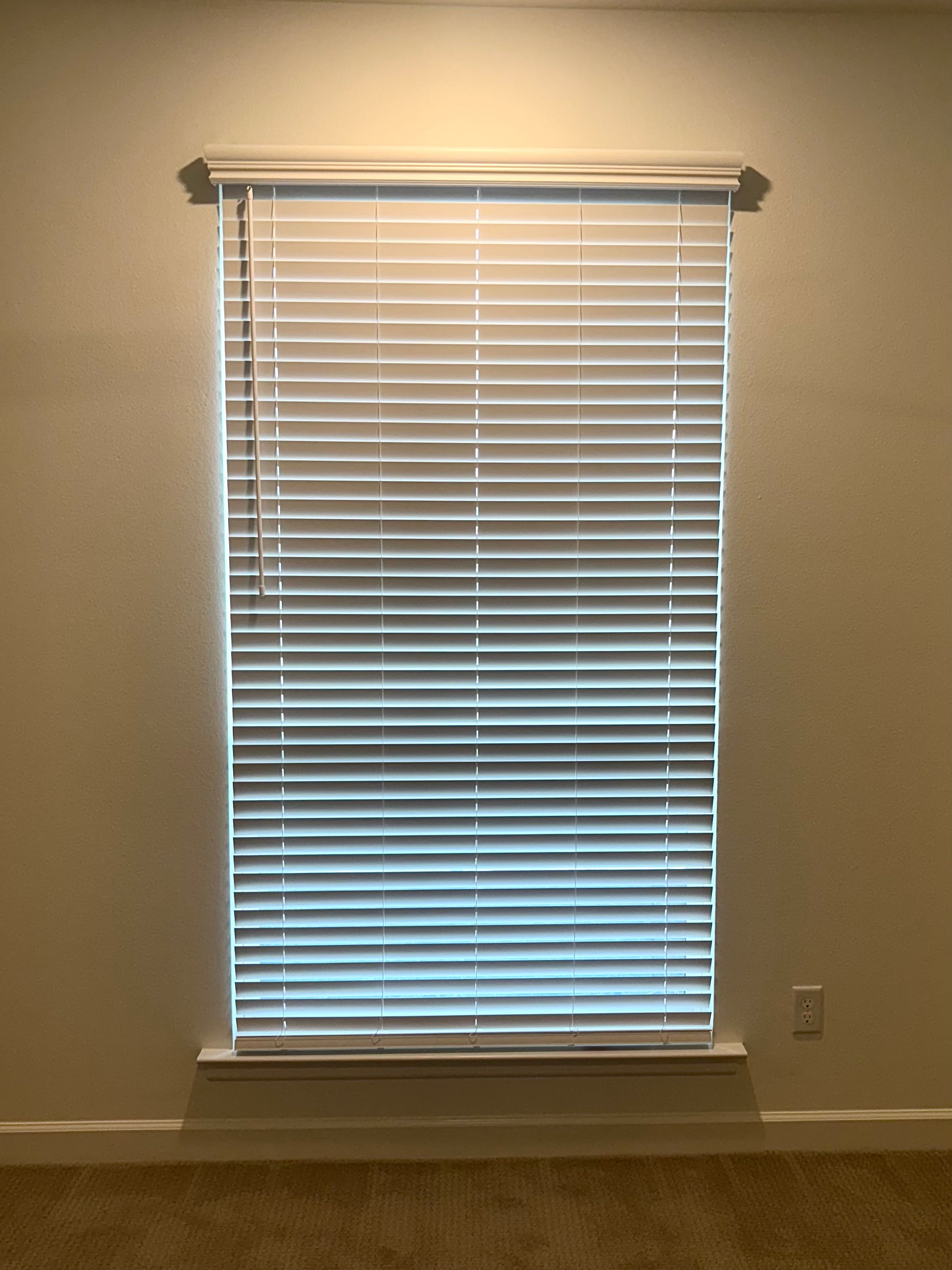 Faux Wood Cordless Blinds (2” slat)