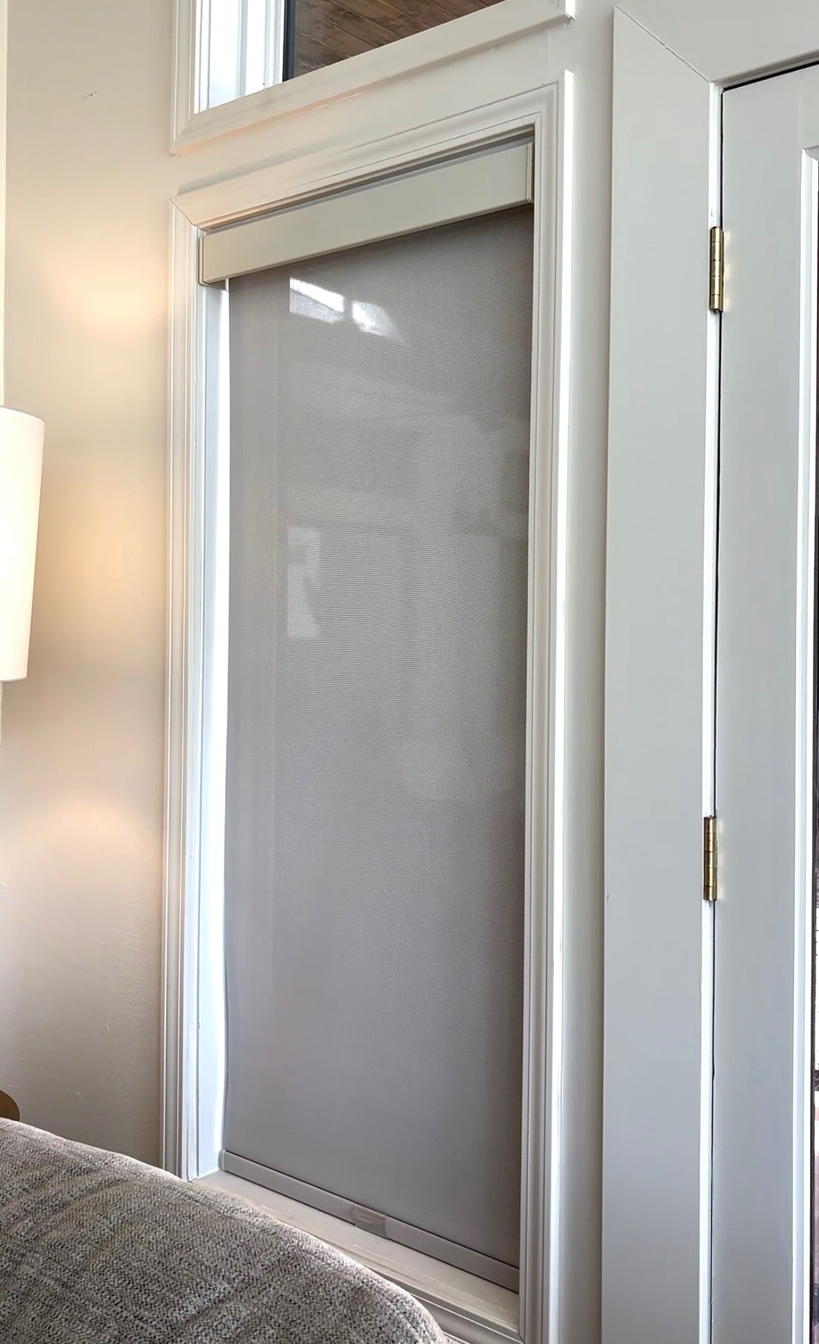 Fabric Roller Shade (Cordless)